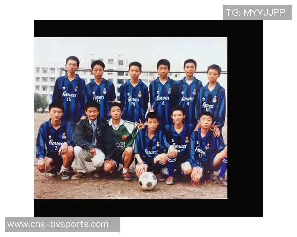 张池明足球之路：从青涩少年到职业球员的成长历程与奋斗故事